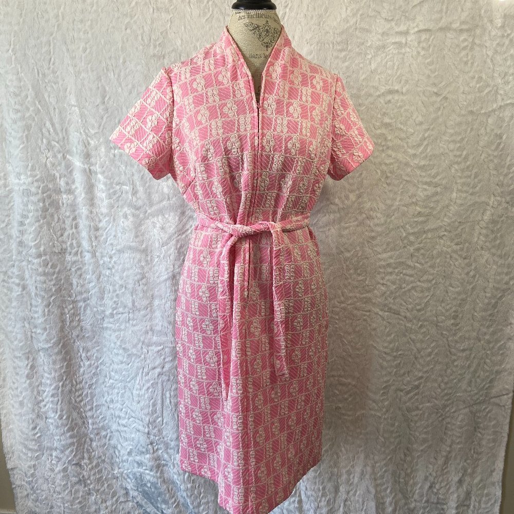 Vintage 60’s Retro Pink & White Floral Circle Pattern Abstract Belted Midi Dress